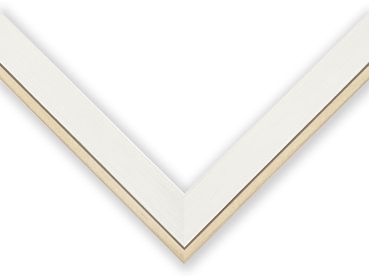 Modern White Standard Shadowbox corner detail showing precision mitered joint with white painted finish 1 inch moulding width and 1 inch usable depth perfect for wedding shadowbox displays